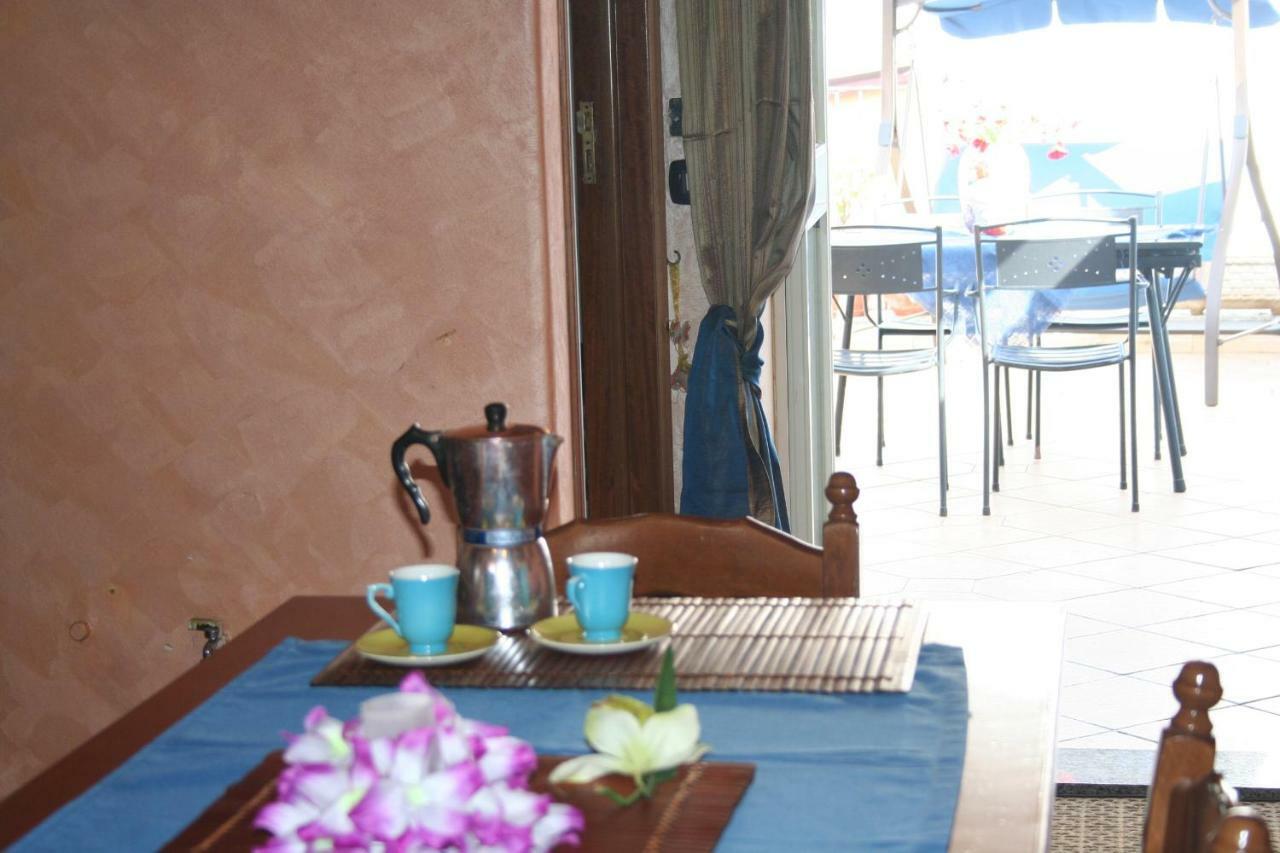 Casa Vacanze Aloha จีอาร์ดีนี นักซอส ภายนอก รูปภาพ