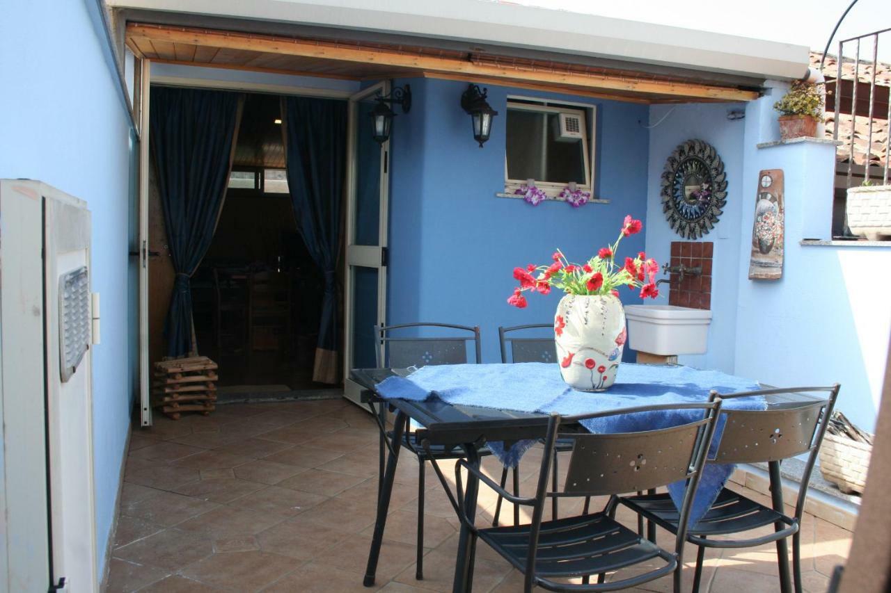 Casa Vacanze Aloha จีอาร์ดีนี นักซอส ภายนอก รูปภาพ